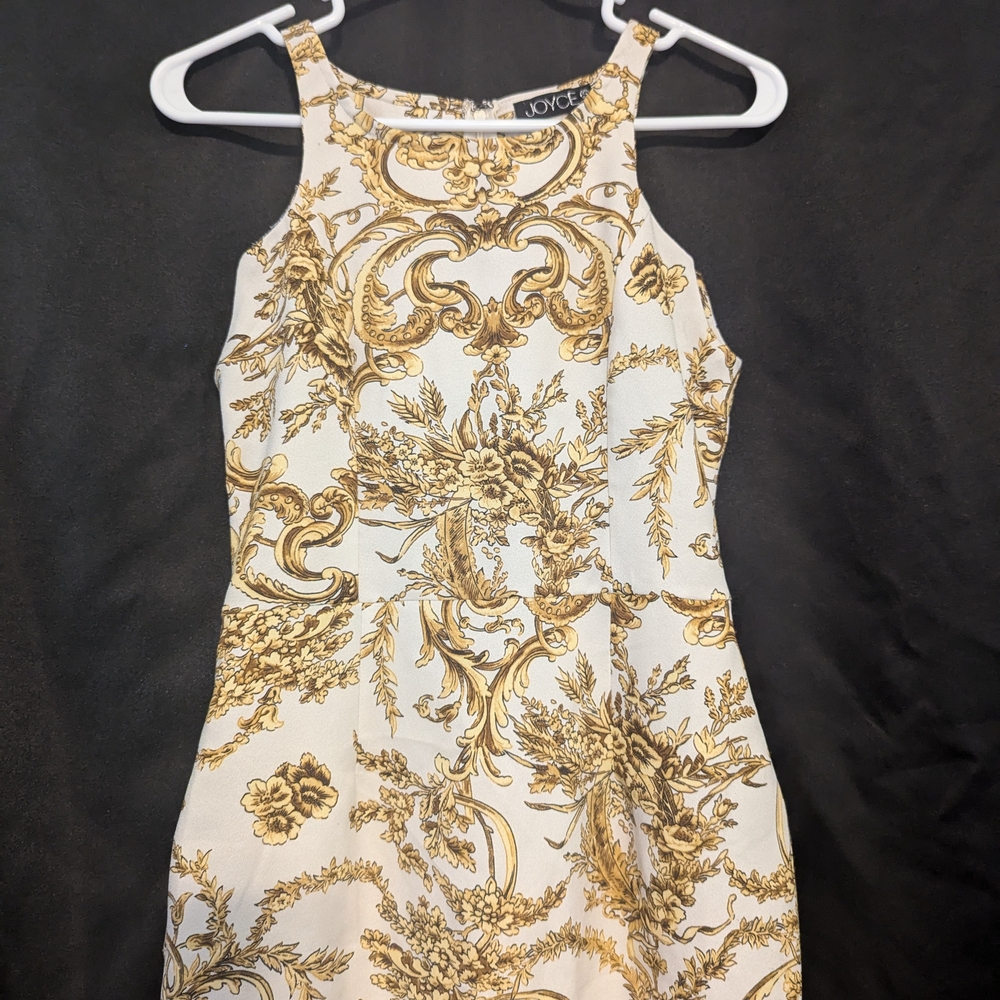 93. Elegant Gold and Cream Patterned Mini Dress - Picture 2 of 5